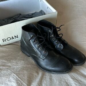 Artisan leather black boots size 9 men’s (42 EUR)